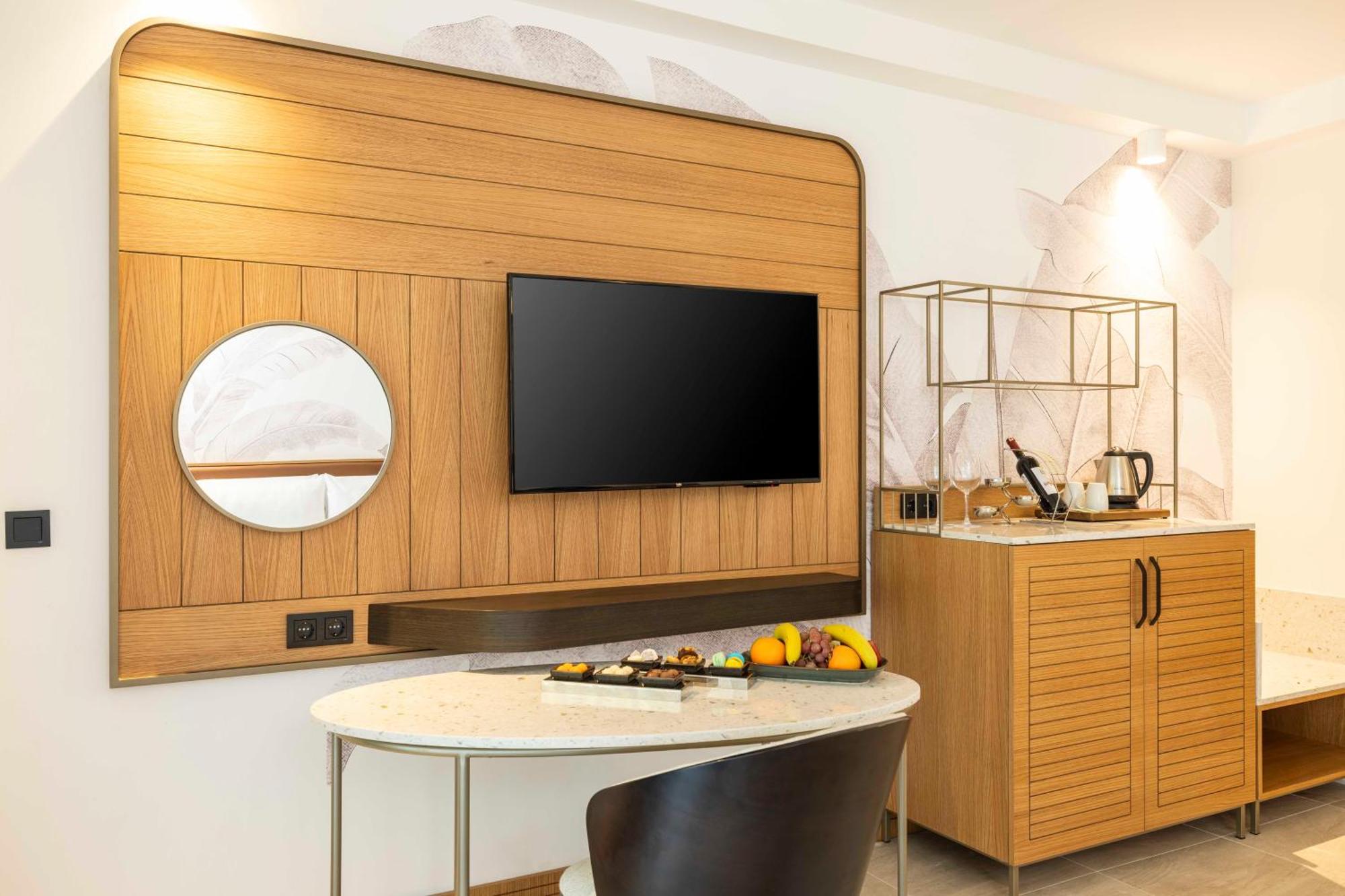 Resort Sirene 5*